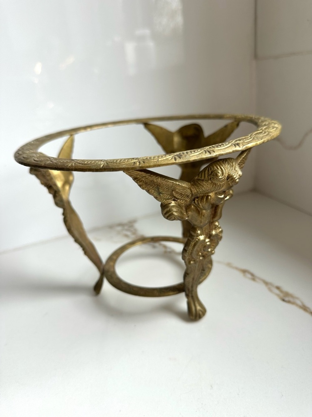 Vintage Brass angel Cherub Plant Stand Putti Jardiniere Small Flower Pot Holder